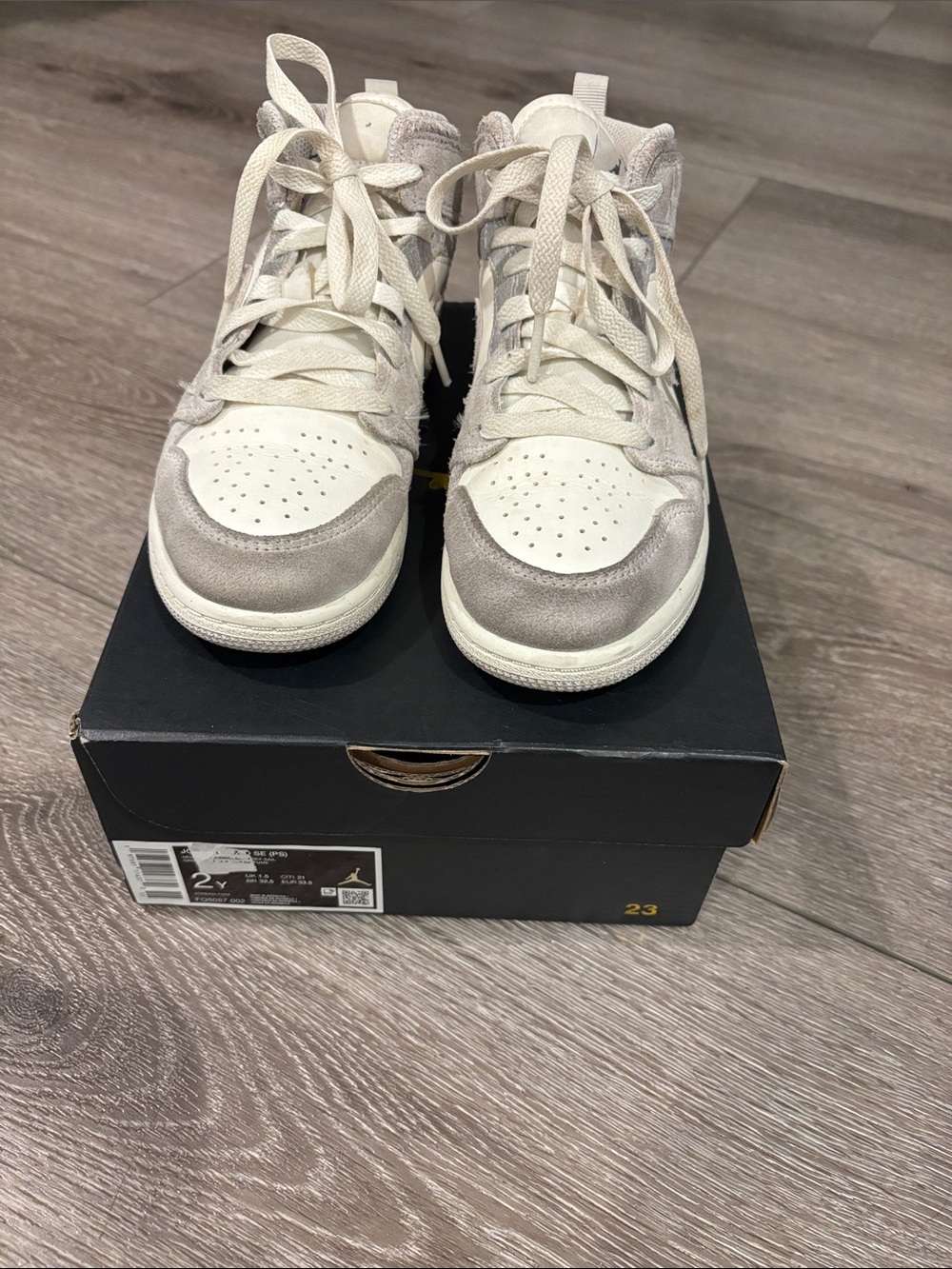 Jordan Kids High-Top Sneakers in Light Gray and White